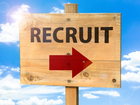 昇給なし 辞める